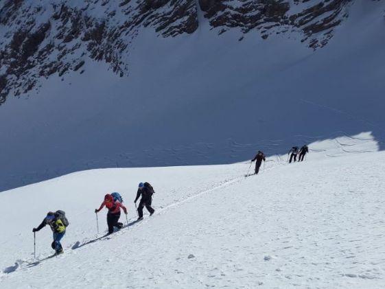 Esquí de travesía Ushuaia The Mountain Hotel Arinsal Esquí de travesía Ushuaia The Mountain Hotel Arinsal