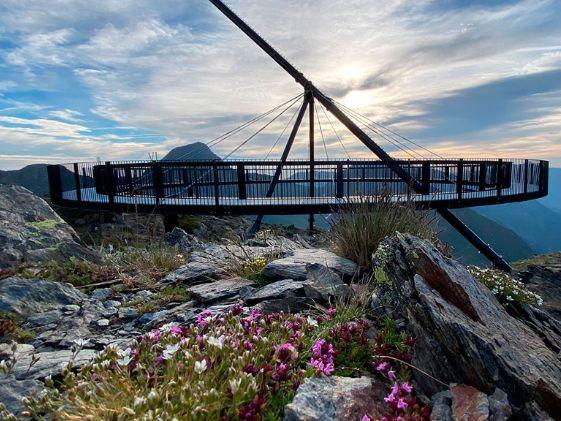 Mirador solar de Tristaina Ushuaia The Mountain Hotel Arinsal Mirador solar de Tristaina Ushuaia The Mountain Hotel Arinsal