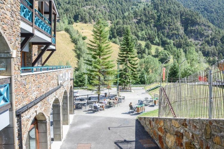 Terraza Ushuaia The Mountain Hotel Arinsal Terraza Ushuaia The Mountain Hotel Arinsal